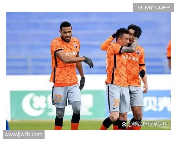 足球热议：深圳足球队的技术争议